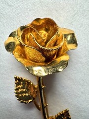 Vintage MCM Judy Lee Long Stem Open Rose Gold Tone Brooch Pin Flower Floral Rose