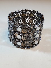 Vtg 60’s Rhinestone Crystal Stretch Cuff Bracelet 2″
