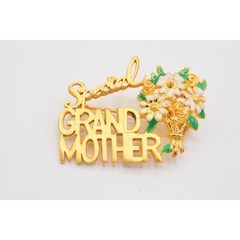 Danecraft Vintage Grandmother Pin Brooch Special Floral Gold Mother’s Day BinA10