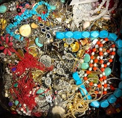 3 Pounds Untested Unsorted Lot Jewelry Old Vintage & Modern Wear & Junk Mixed In