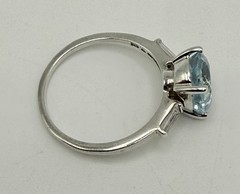 Vintage Avon Sky Blue Topaz Sterling Silver Ring Size 9 3/4