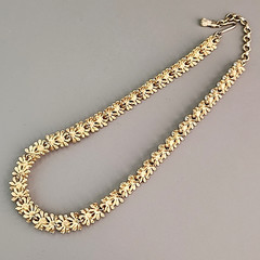 Vintage Faux Pearls Collar Necklace White Brushed Gold Tone 15.5″