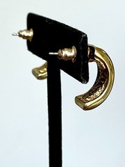 Vintage Signed Black Enamel Gold Tone Half Hoop Earrings Retro Quiet Luxury EUC