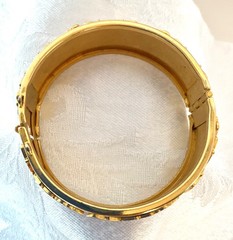 Lot of 6 vintage costume jewelry pieces in red/gold tone shades