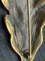 Vintage Tortolani Signed Large Leaf Statement Gold Tone Pin Brooch 3.5 Inches