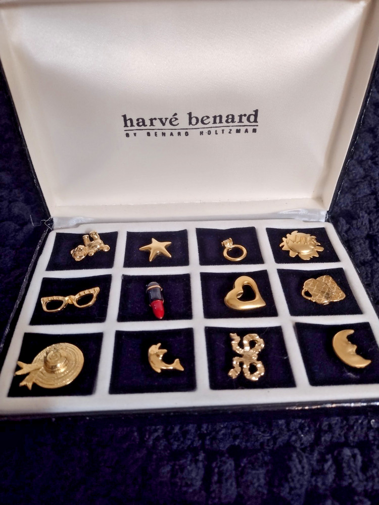 Vintage Pin Back Set Harve Benard by Benard Holtzman set of 12