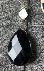 Vintage Black And White Beaded Necklace With Faceted Teardrop Pendant