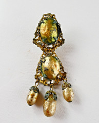 Vintage Miriam Haskell SINGLE EARRING Baroque Pearls Drop Dangle Tarnished READ