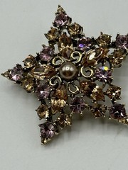 Vtg Signed GRAZIANO Gold-tone Pink & Topaz Color Rhinestone Star Brooch