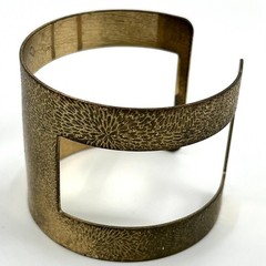 Vintage Gold Tone Cutout Open Cuff Statement Gladiator Wide Punk Bracelet Slide