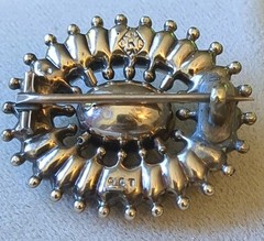 Lovely Oval Antique Victorian English 9CT Yellow Gold Collar Brooch / Pin 3.5gr