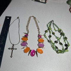 3pcs VTG Costume Jewelry Necklaces Lot #3 1970’s & 1980’s