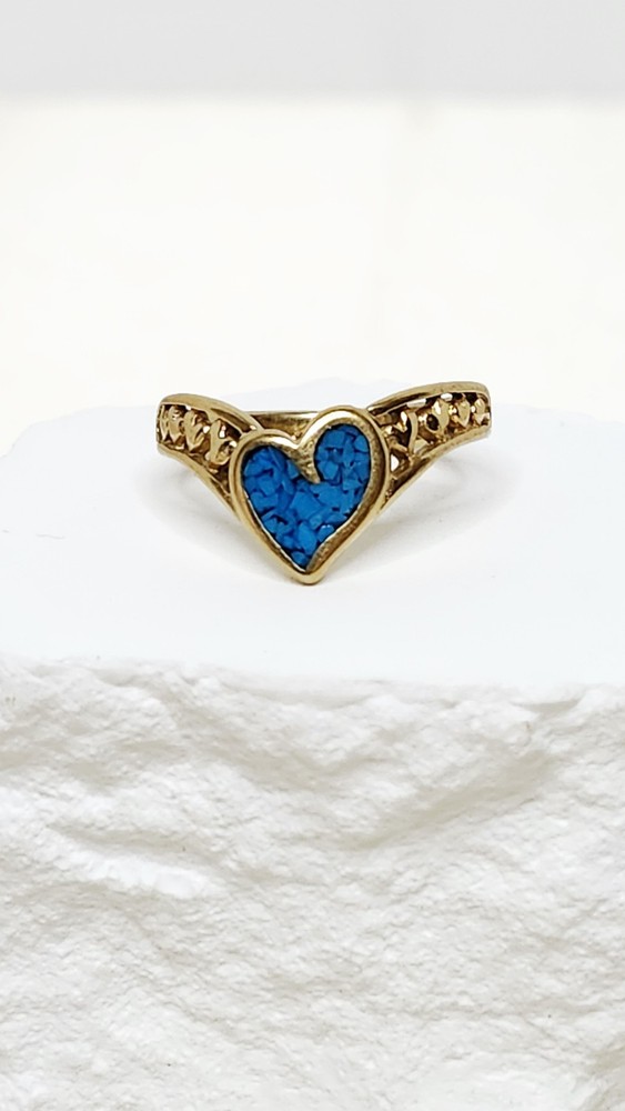 Vintage Gold Tone Heart Shaped Turquoise Ladies Ring Marked 88 – Size 8