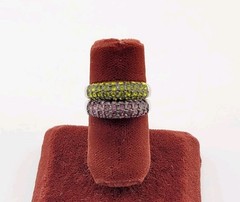 Vtg Ring 2pc Sz 6 Set Dark Pink Dark Green Cubic Zirconia Stackable Jewelry