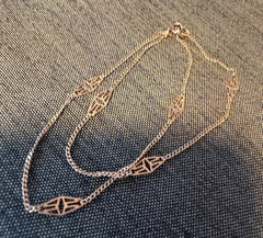 Vintage SOLID 14KT Gold Stamped 7″ Bracelet 2 Grams Gift Box New Old Stock