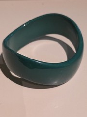 Vtg Mod Green Chunky Wide Acrylic Plastic Lucite Resin Bangle Statement Bracelet