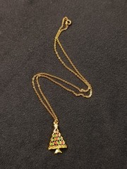 Vintage Gold Tone Christmas Tree Pendant Necklace – Handmade Metal Alloy