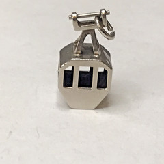 Sterling silver Gondola Ski Lift charm (Y62)
