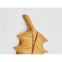wood leaf brooch pin 3 1/8″