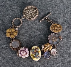 VTG Mars & Valentine Sterling Silver Mixed Metal Button Charm Toggle Bracelet