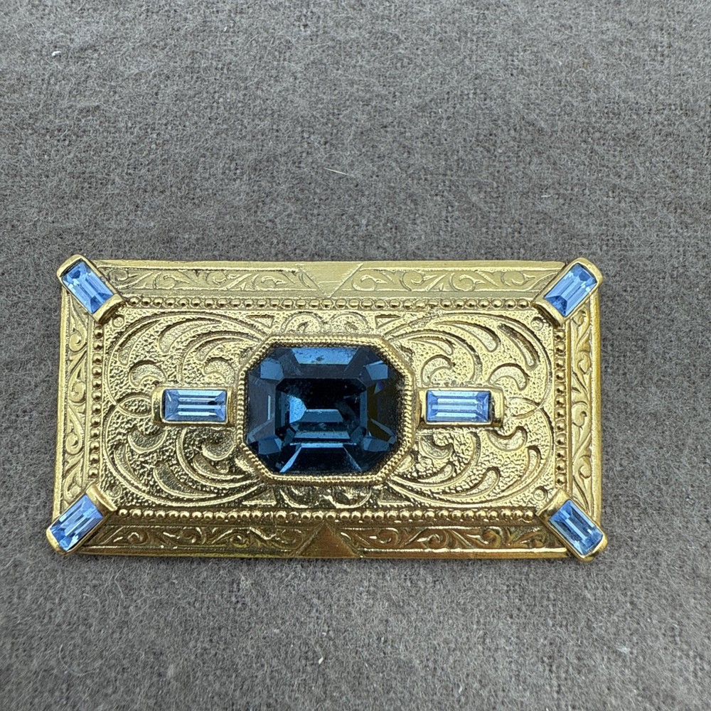 Vintage Rectangle Gold Tone With Blue Glass Rhinestones Pin Brooch