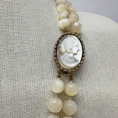Vintage Mother of Pearl Cameo Clasp MOP Beaded Necklace Double Strand 8mm