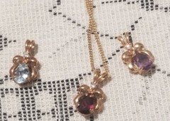 Necklace With Teardrop Pendants Simulated Garnet Amethyst Aquamarine GoldTone