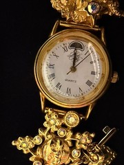 Vtg Kirks Folly Moon Phase Celestial Charm Bracelet Watch Original Box