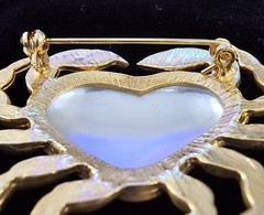 Vtg Lot Gold Tone Nautical Charm Bracelet Sea Turtle & Faux Pearl Crab Brooch