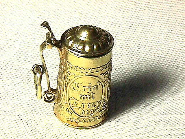 Beer Stein Charm Germany Vintage 1950s 14K Solid Gold Signed 21 MM X 10 MM 2.3g