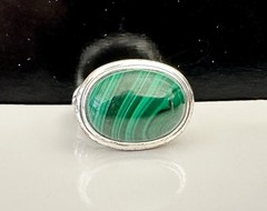 Designer Signed Sterling Silver 925 Ring Malachite