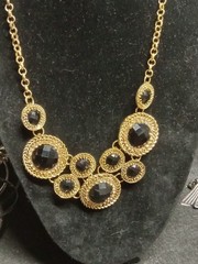 Vintage To Modern Cosrume Jewlery Lot Gold And Silver Tone Necklaces And More!