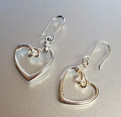 VTG 925 Heart Knot Earrings 1.5in Drop Sterling Silver 2g Lightweight Openwork