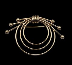 Vintage JMS 1/20 12kgf Circular Bow Brooch Pin 1960s Motif Yellow Gold Filled