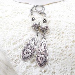 Art Nouveau Earrings, Antique Silver Tone Pansy Flower Cream Faux Pearl Jewelry