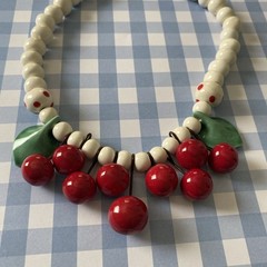 Vtg Flying Colors Red Cherries White Bead Necklace Rockabilly Pin-Up WhimsiGoth