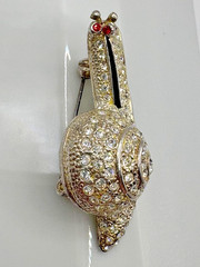 Vintage 1980s Signed ROMAN AUSTRIAN CRYSTALS Silver Tone Snail Brooch Pin