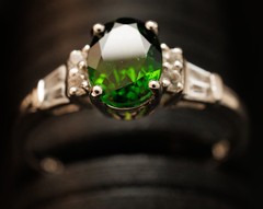 Size 9 Chrome Diopside Round & Tapered Baguette Accents Sterling Silver Ring