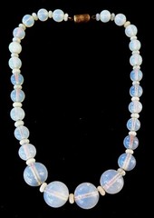 VTG LOUIS ROUSSELET France Graduated French Opaline Glass NECKLACE