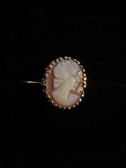 Vintage Oval Cameo Ring Bezel Set 10k Yellow Gold Signed Size 6