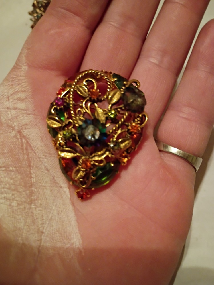 juliana delizza elster brooch