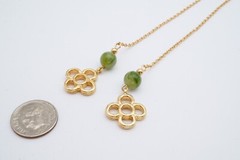 Vintage Lariat Necklace Gold Tone Faux Jade 34″