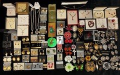 New Old Stock Jewelry And Brooch Lot