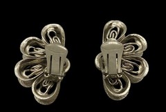 Vintage Aluminum Flower Necklace Earrings Bracelet Set~Lightweight Design~1950s