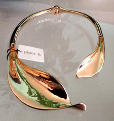 Piper K Calla Lily Shiny Gold Tone Cuff Collar Necklace NWT Statement Runway