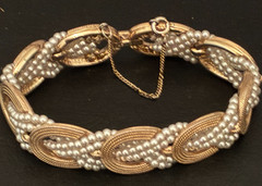 Ciner Bracelet Braid Gold Tone Faux Pearl Link Signed Mid Century Mark Vintage