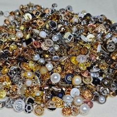 Vintage-now Costume Jewelry makeing Lots button Read Description 50pcs