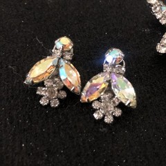 Vtg. unsigned Weiss? Silver Tone Brooch and Earrings set clear Aurora Borealis