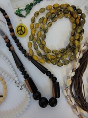 Vintage Costume Jewelry Lot Of 30 Items Unique Pieces Wearable