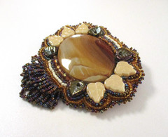 Ella Johnson Bentley Beaded Brooch, Juneau Alaska, Biggs Jasper, Healed Fissure